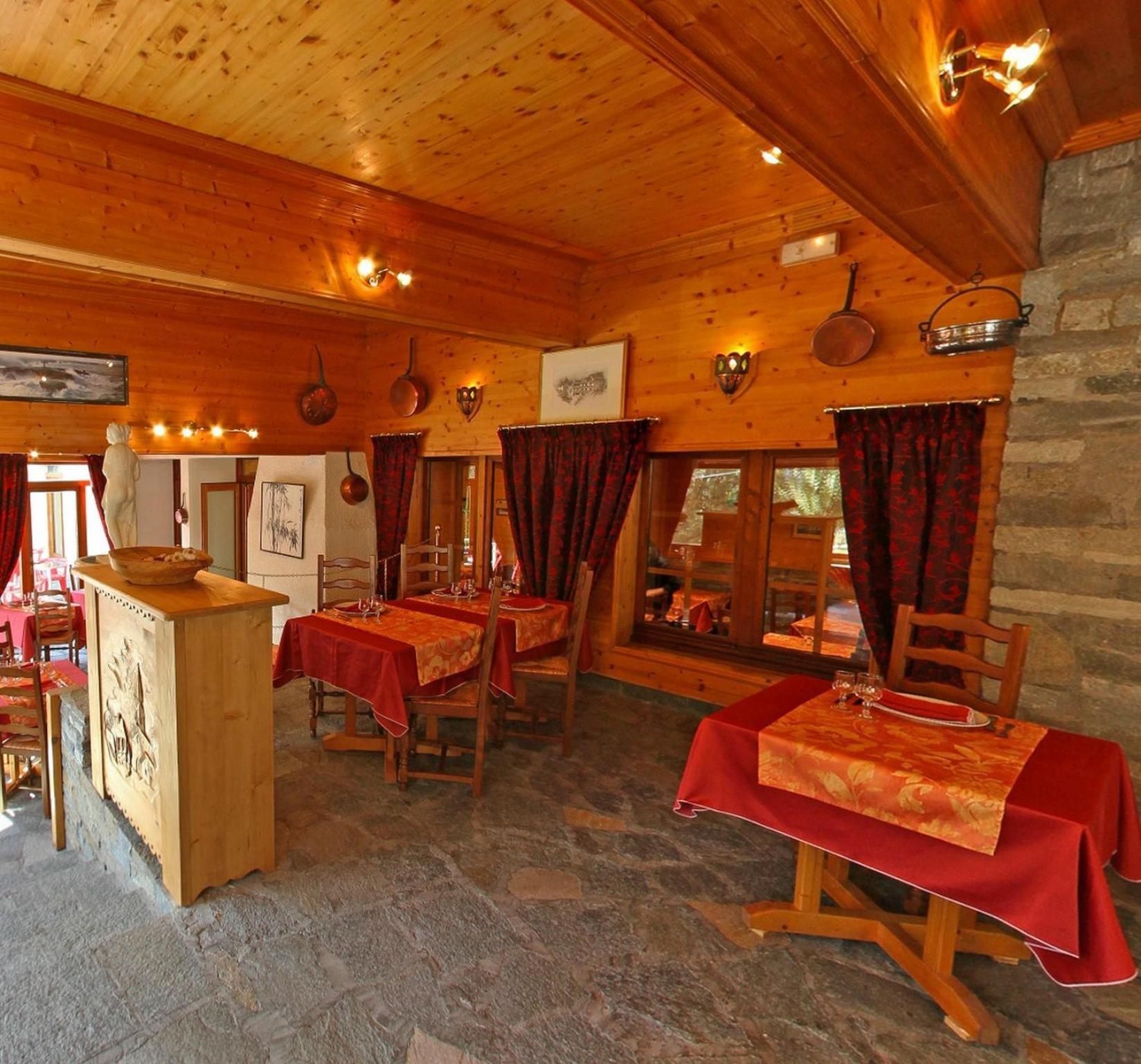 Hotel Les Chalets Brides-les-Bains Esterno foto